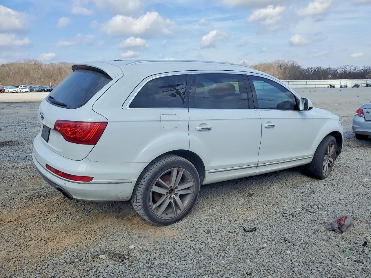 2012 Audi Q7 Premium Plus