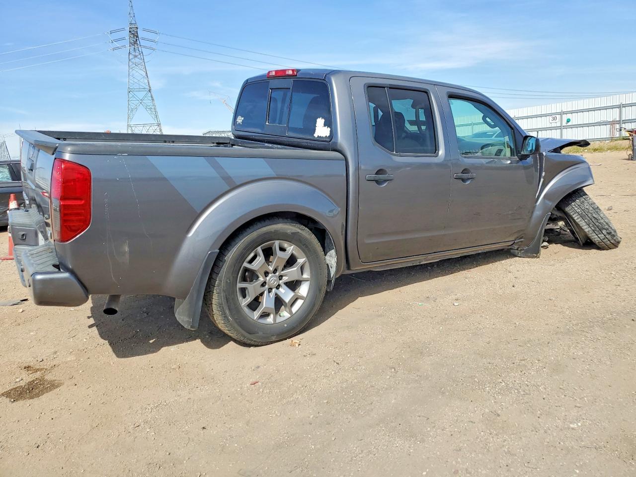 2020 Nissan Frontier SV