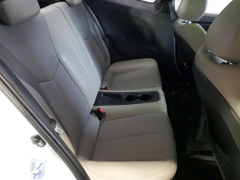 2012 Hyundai Veloster Base