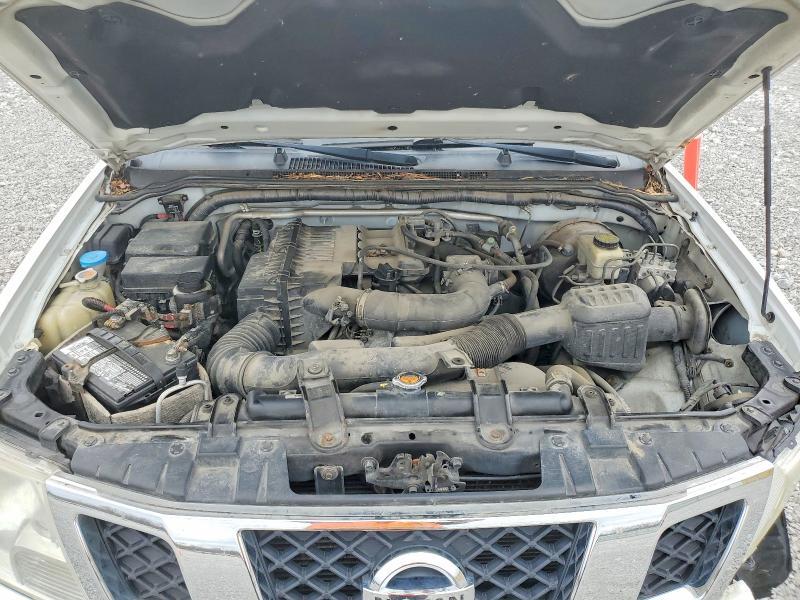 2015 Niss Frontier S