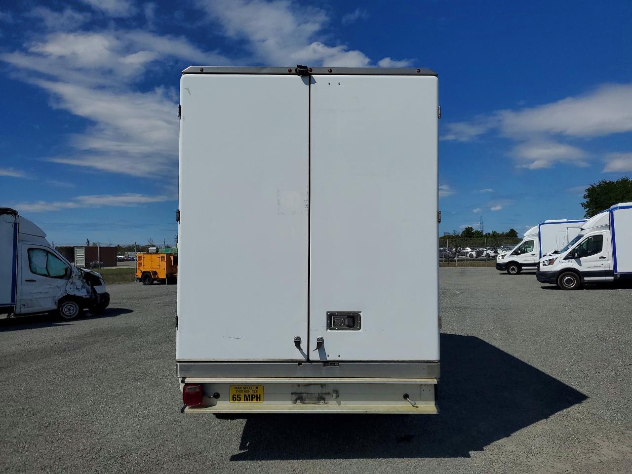 2020 Ford Transit Delivery Truck