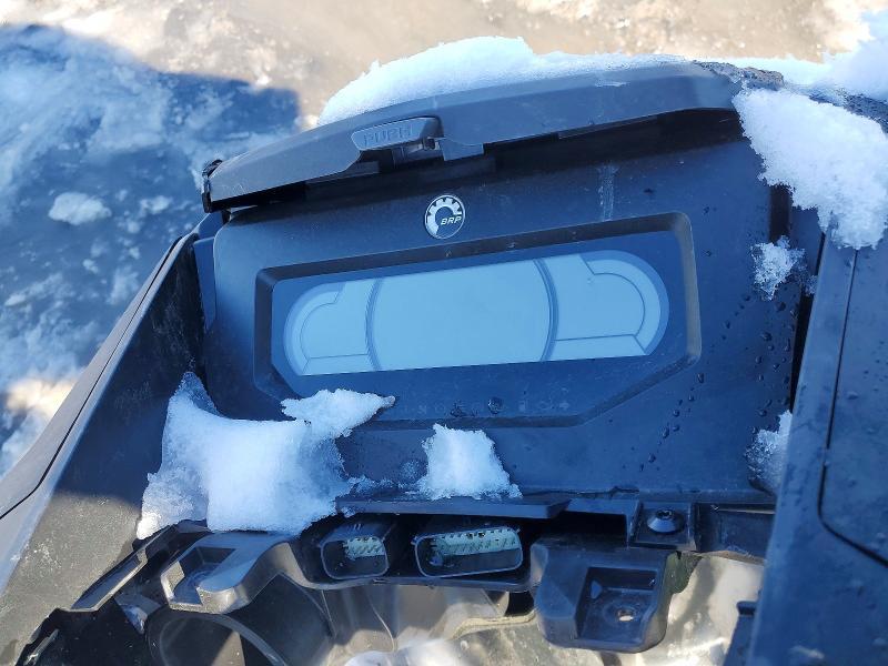 2025 Skidoo MXZ X 129 850 E