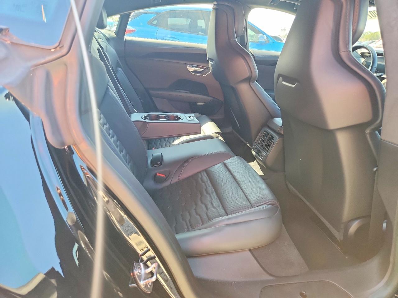 2024 Audi E-tron gt Prestige