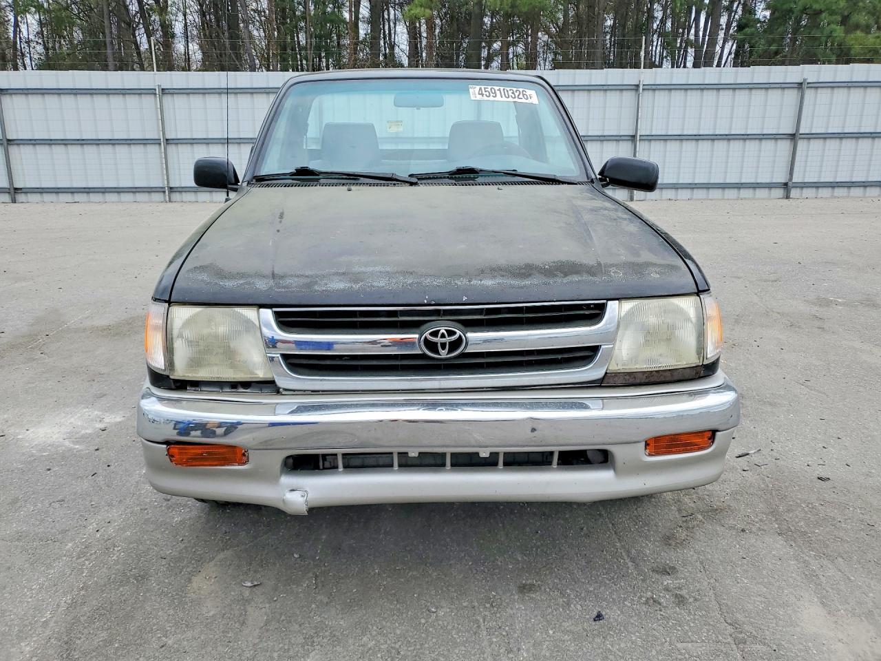 1999 Toyota Tacoma Base