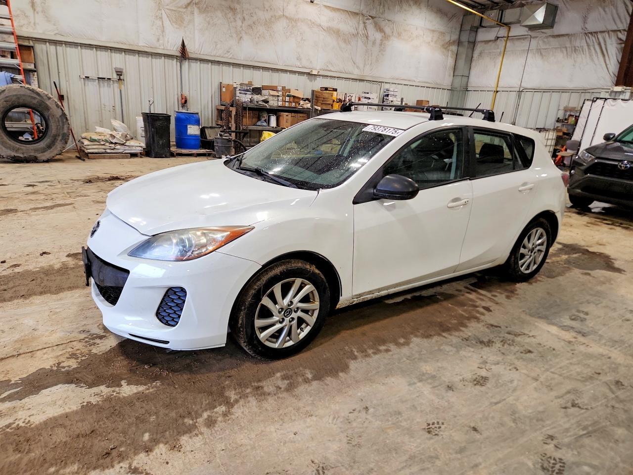 2013 Mazda 3 I