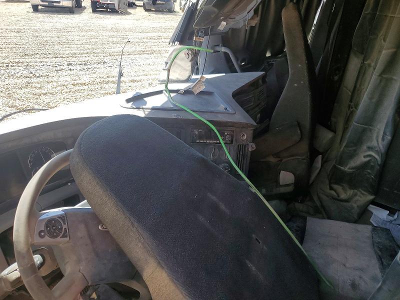 2022 Freigliner 2022 Freightliner Cascadia 126 Semi Truck