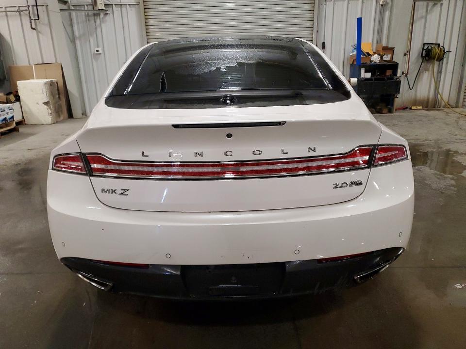 2016 Lincoln MKZ