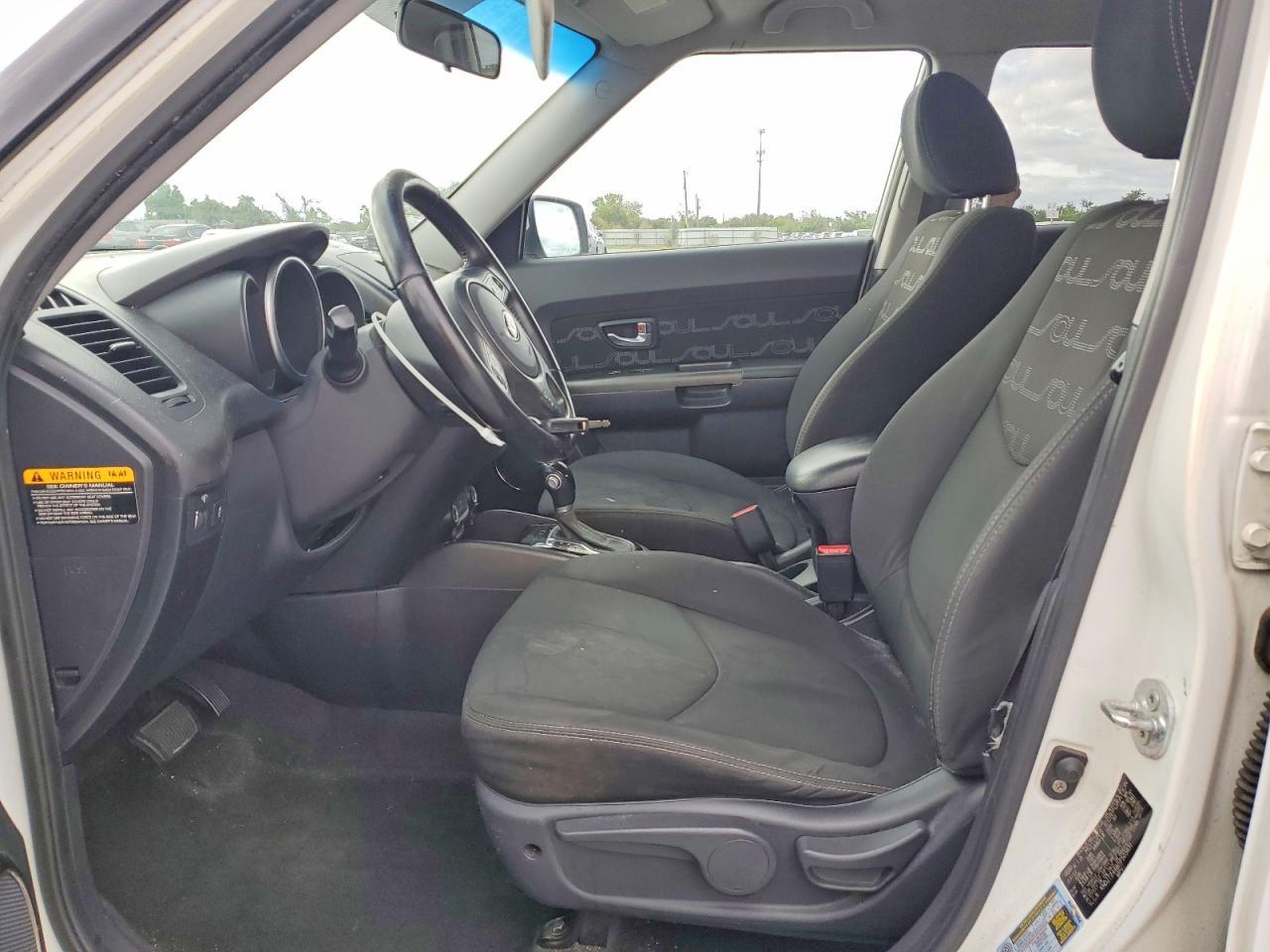 2013 KIA Soul +