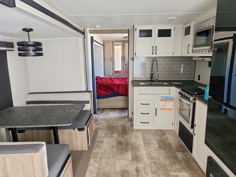 2025 Foresriver 2025 Palomino Puma-rv