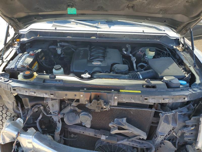 2005 Niss Titan XE