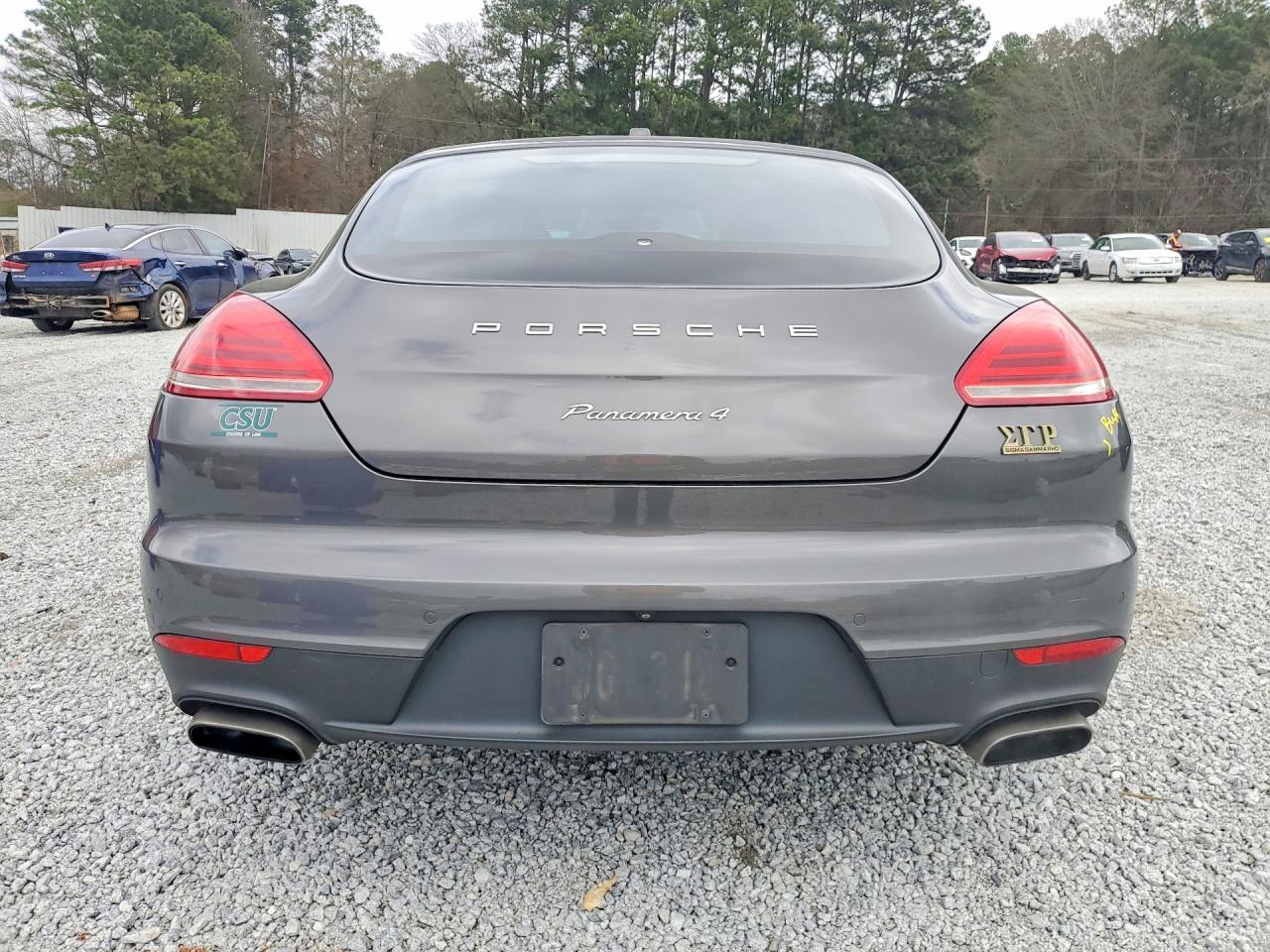 2014 Porsche Panamera 2