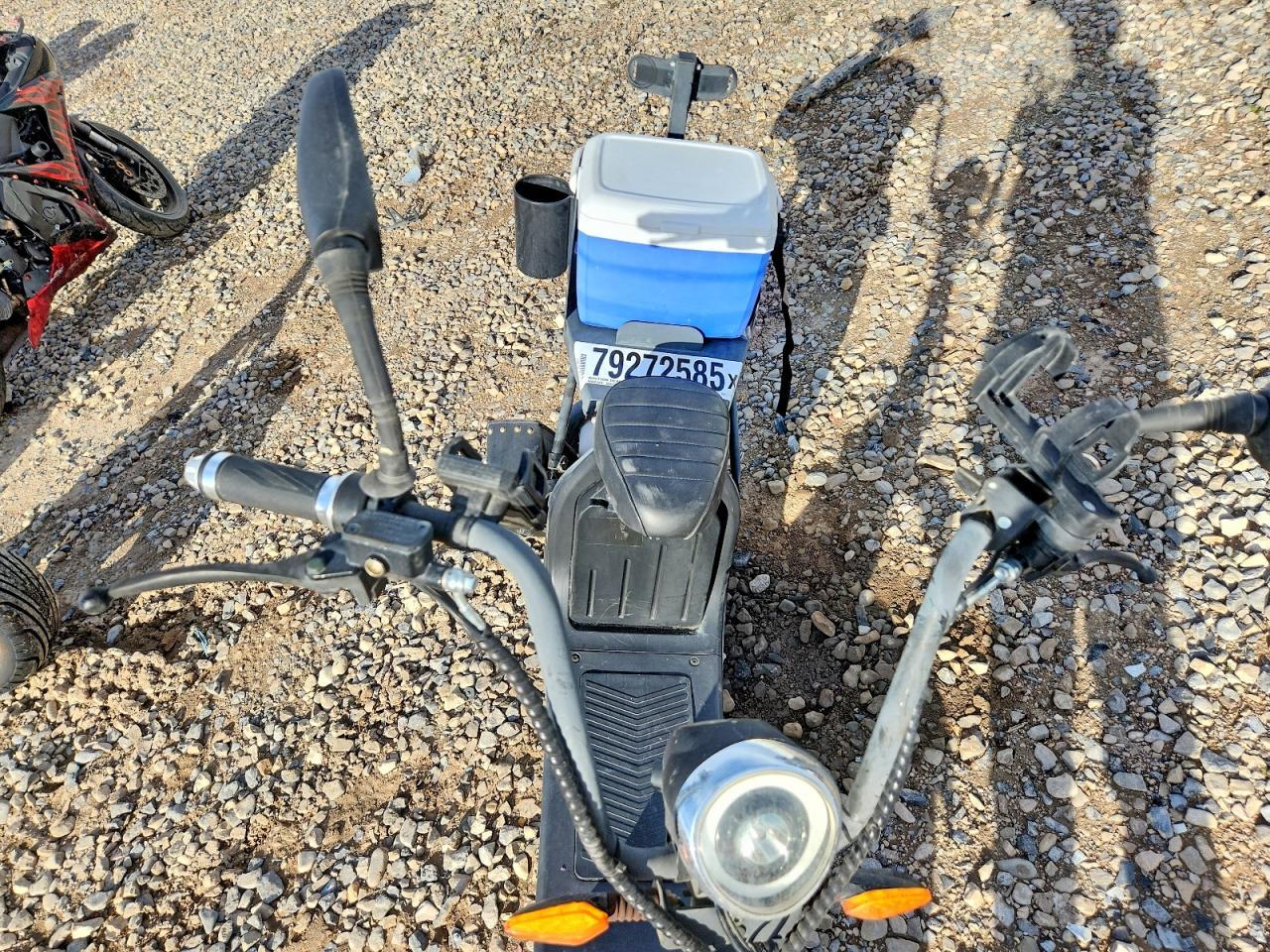 2016 Other Snow Mobiles Scooterlif