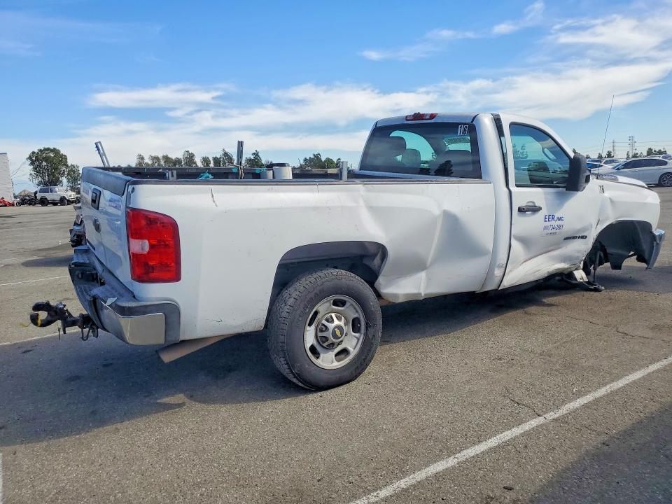 2013 Chevrolet Silverado C2500 Heavy Duty