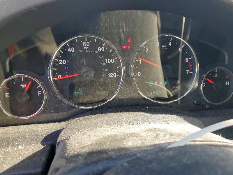 2012 Jeep Liberty jet