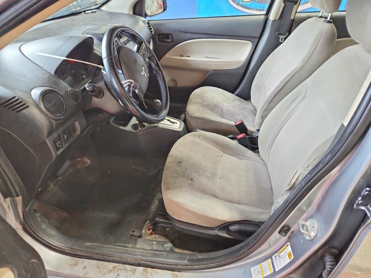 2017 Mitsubishi Mirage G4 es