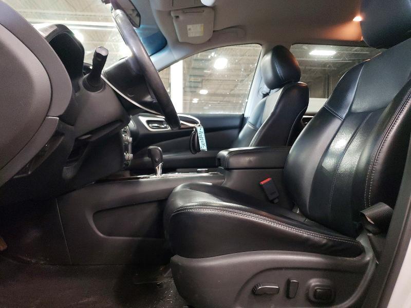 2014 Nissan Pathfinder sl