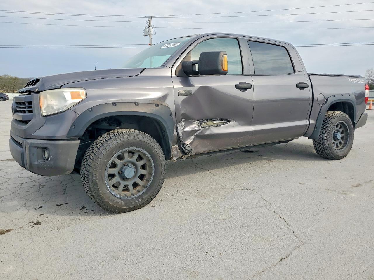 2015 Toyota Tundra SR5