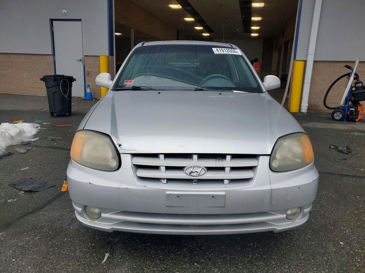 2004 Hyundai Accent gl