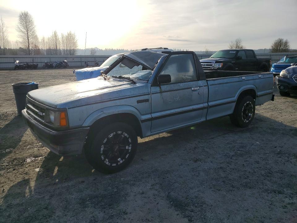 1986 Mazda B2000 Long BED