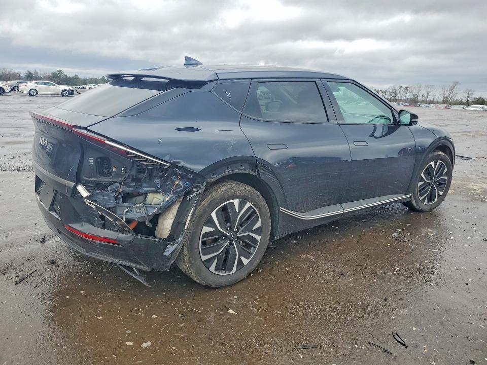 2024 KIA EV6 Wind