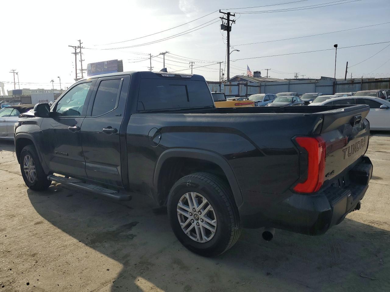 2024 Toyota Tundra SR5