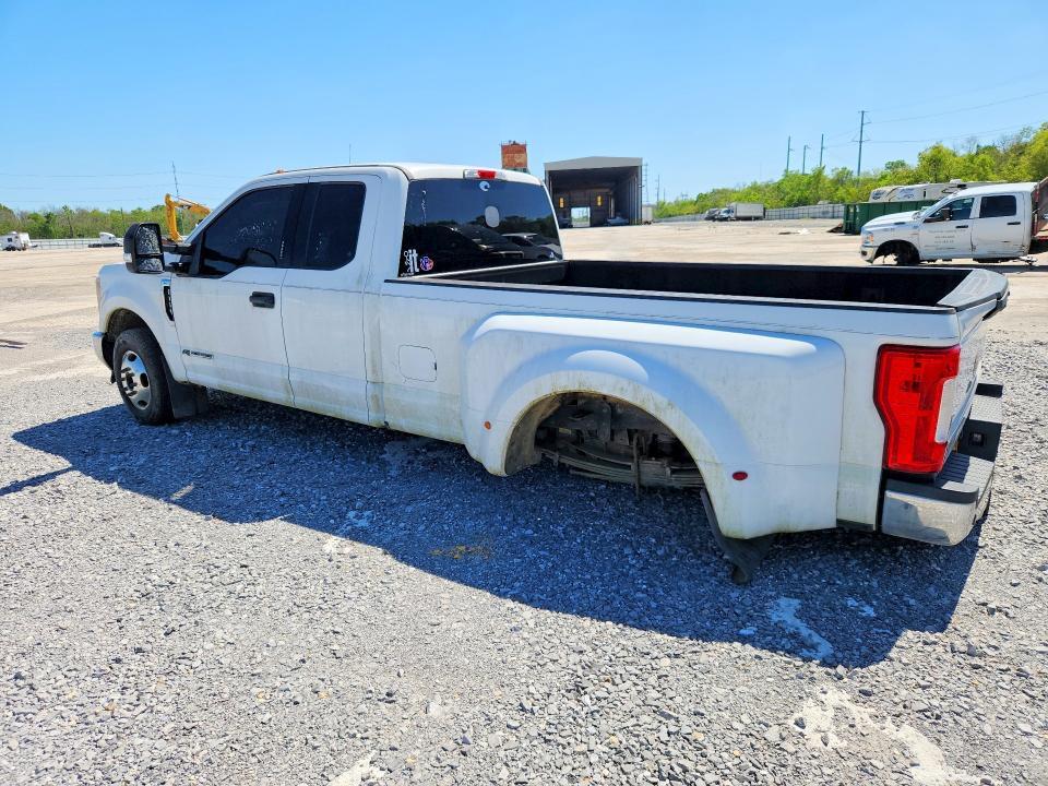 2019 Ford F350 DRW 2WD V8 Tdsl EXT Cab 6.7L XLT