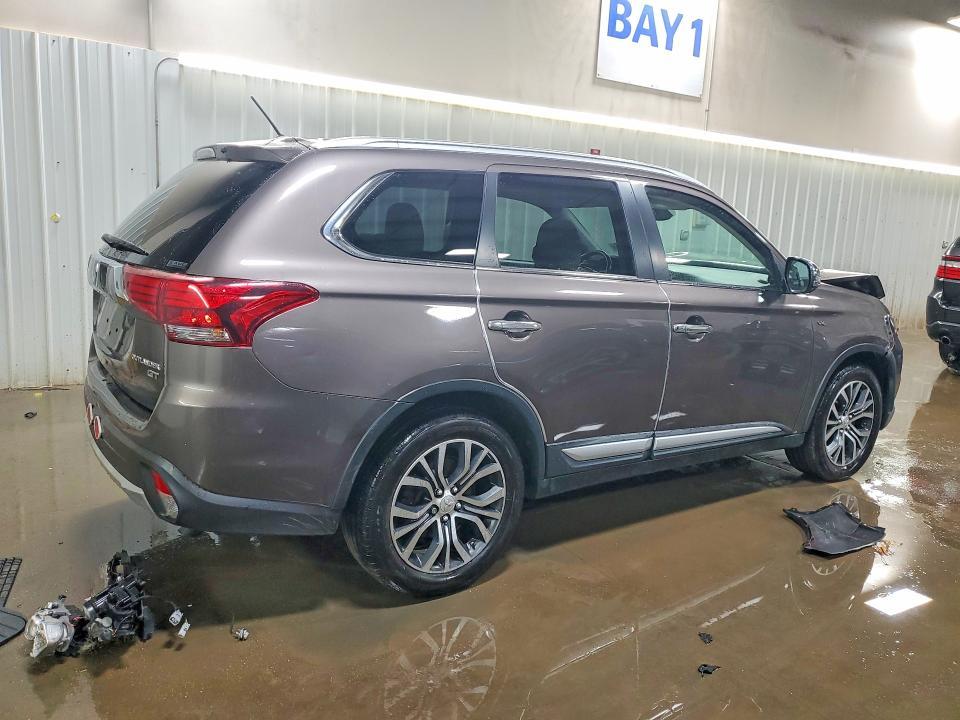 2016 Mitsubishi Outlander gt