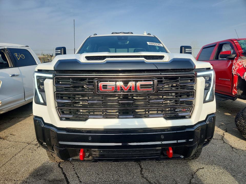 2025 GMC Sierra K2500 AT4X