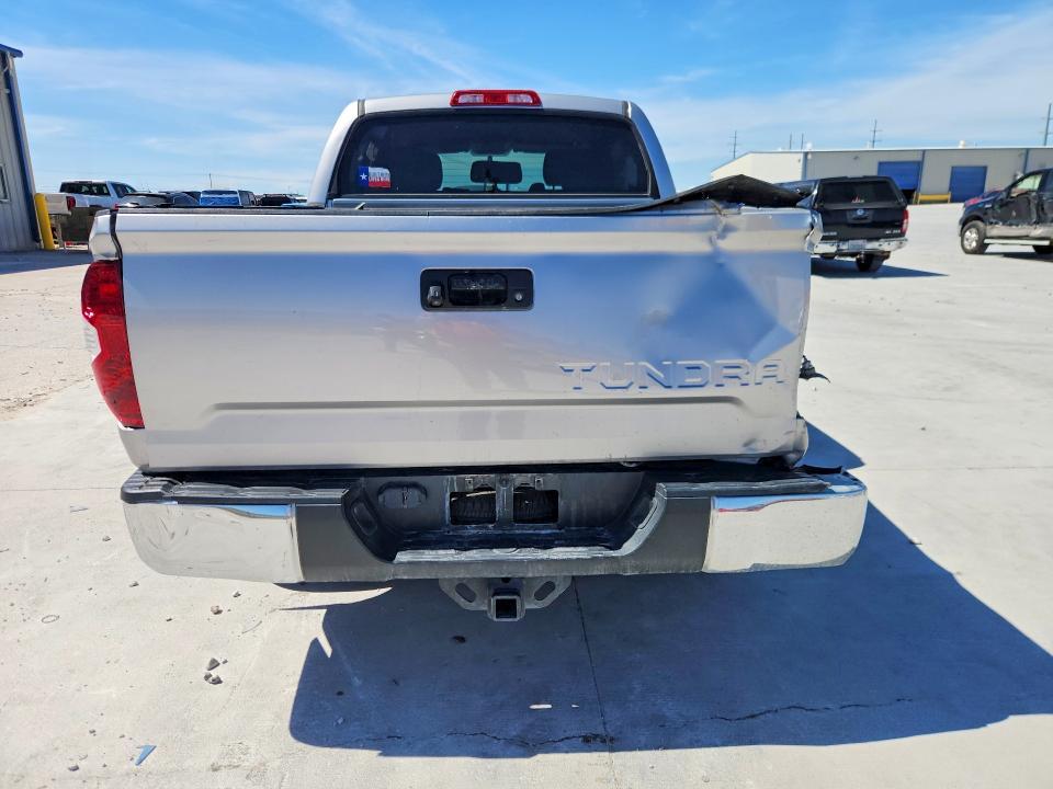 2017 Toyota Tundra SR5