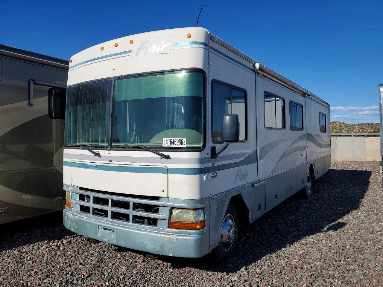 1999 Ford F550 Super Duty RV