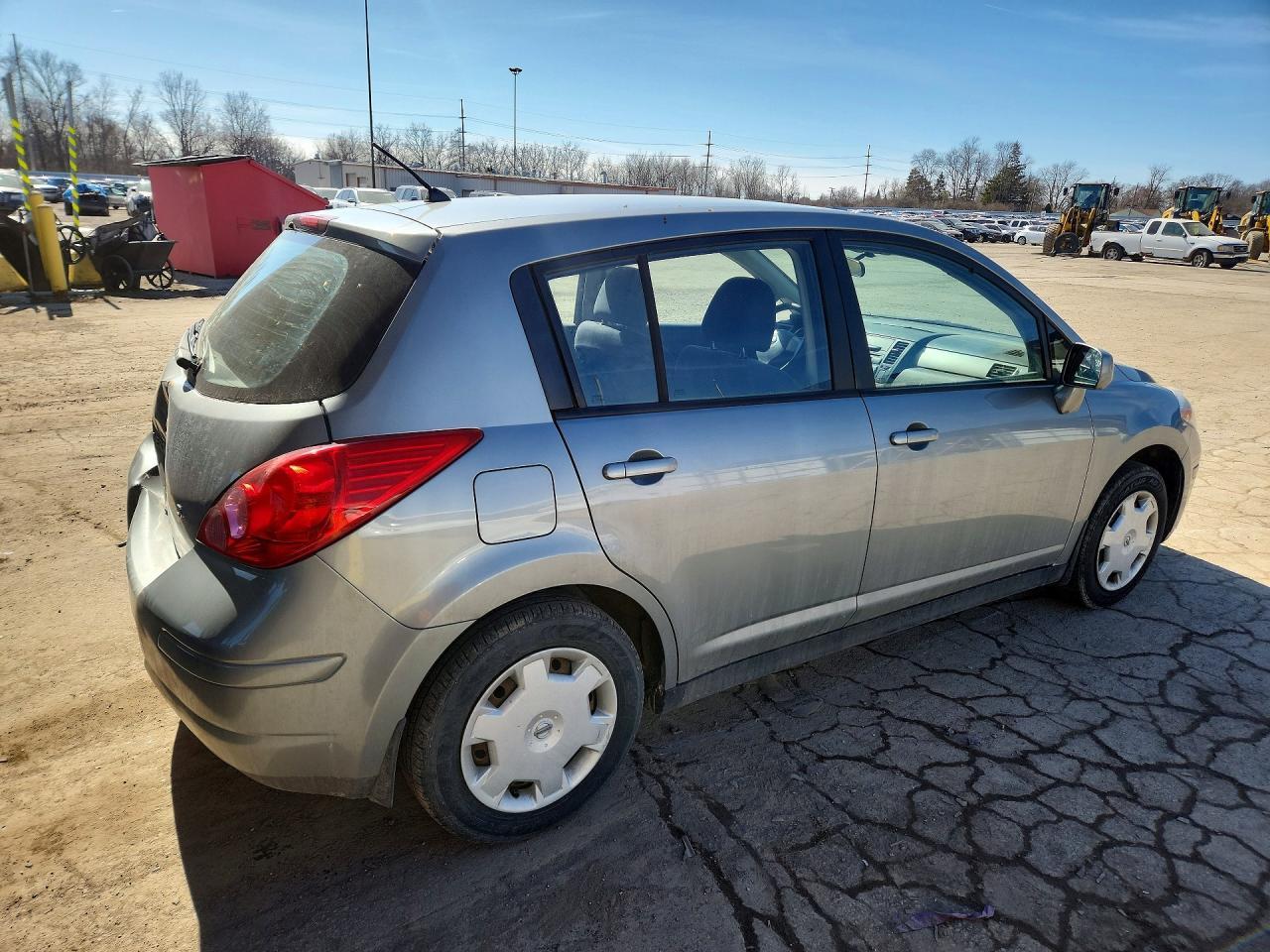 2007 Nissan Versa 1.8 s