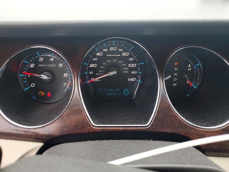 2010 Ford Taurus sel