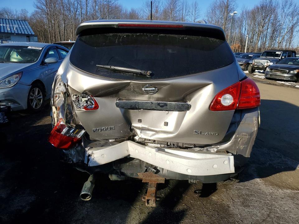 2011 Nissan Rogue s