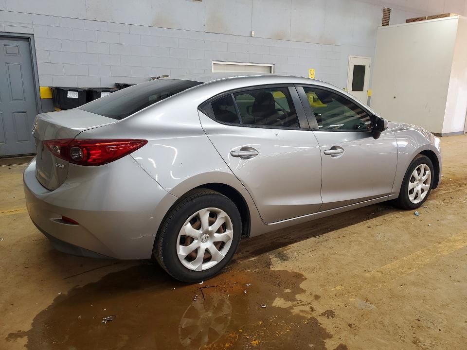 2015 Mazda 3 Sport