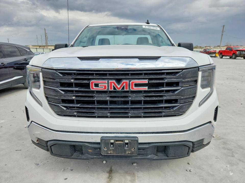2023 GMC Sierra C1500