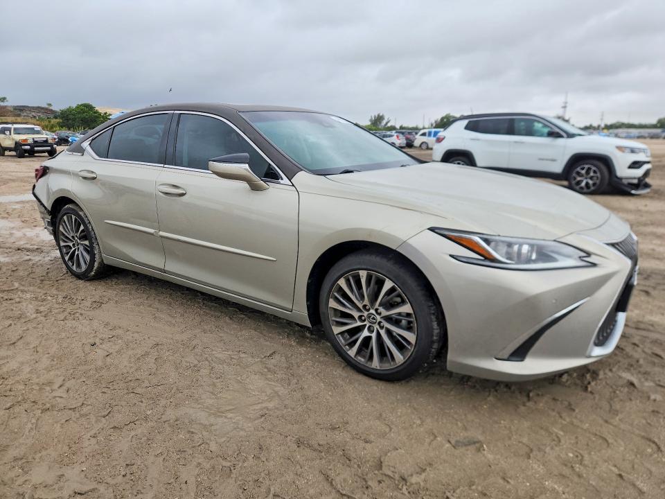 2019 Lexus Es 350 Base