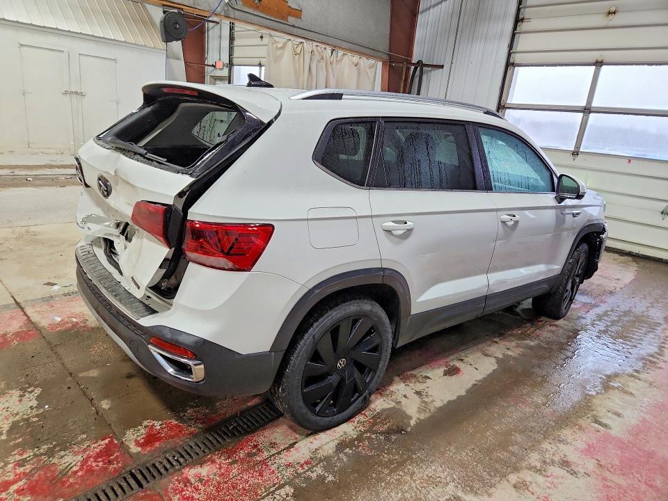 2024 Volkswagen Taos se