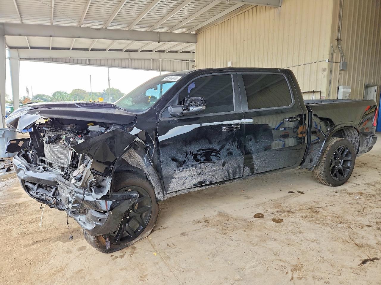 2025 Dodge 1500 Laramie