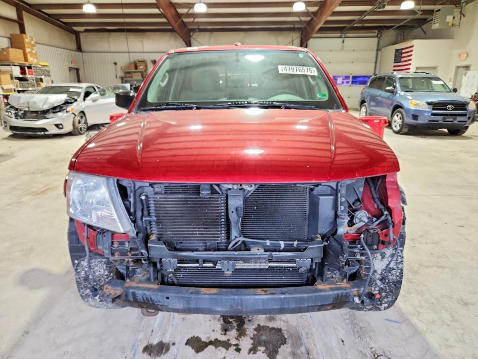 2014 Nissan Frontier s