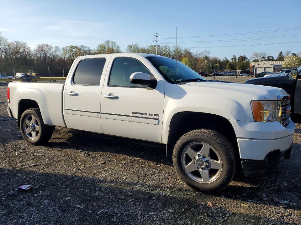 2011 GMC Sierra K2500 Denali