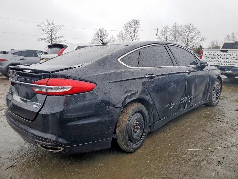 2018 Ford Fusion Titanium/platinum