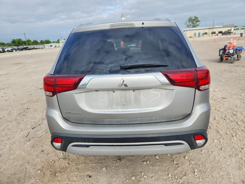 2020 Mitsubishi Outlander se