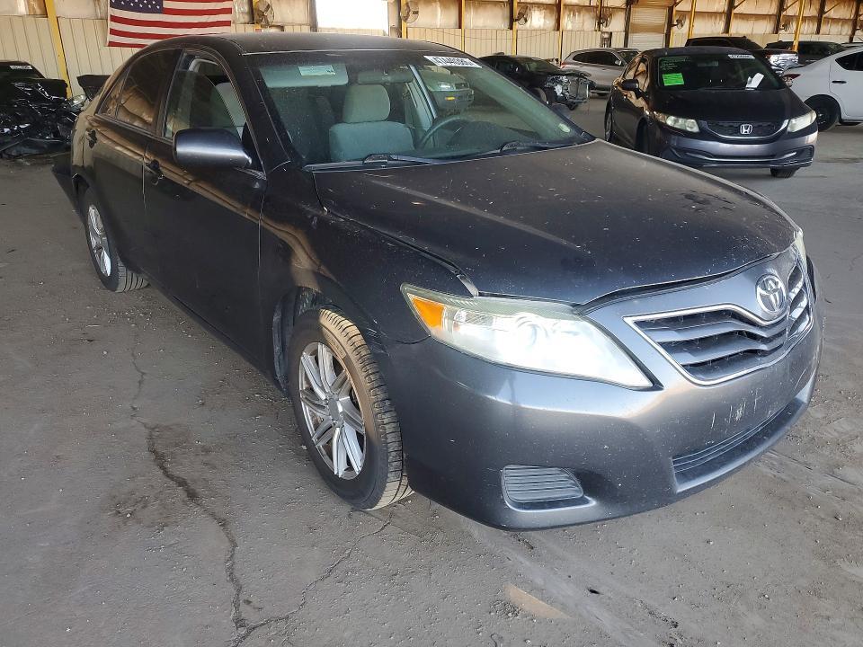 2010 Toyota Camry dx a