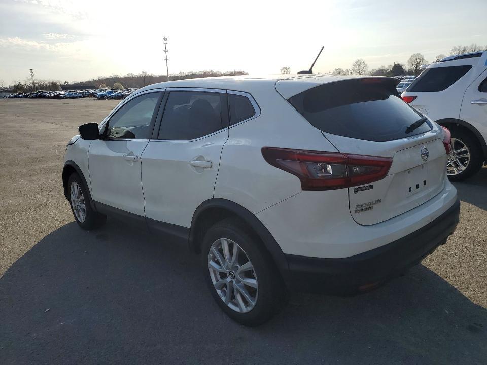 2022 Nissan Rogue Sport s