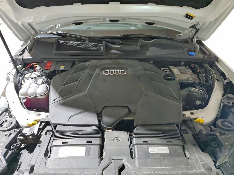 2021 Audi Q7 Premium Plus