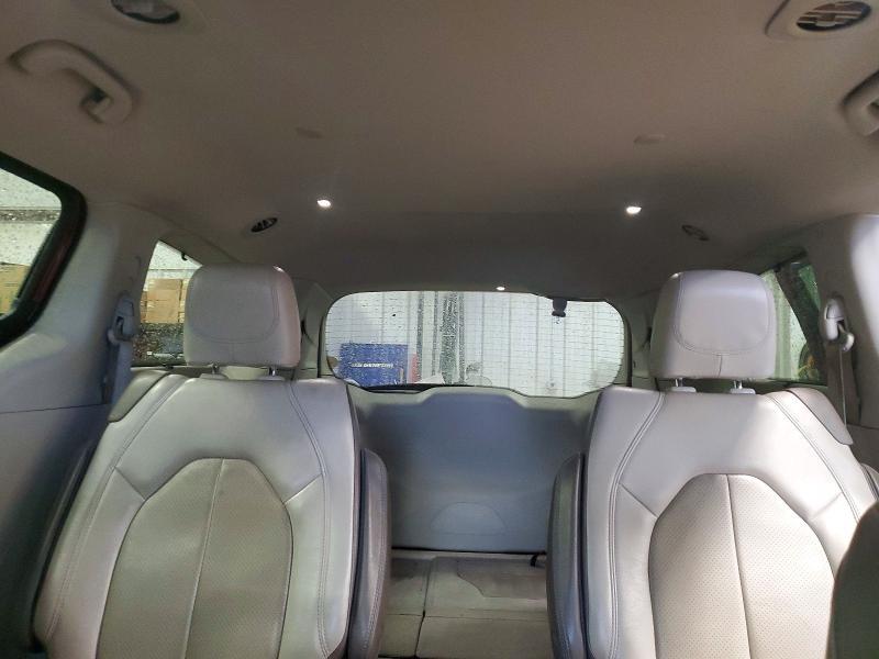 2019 Chrysler Pacifica Touring l