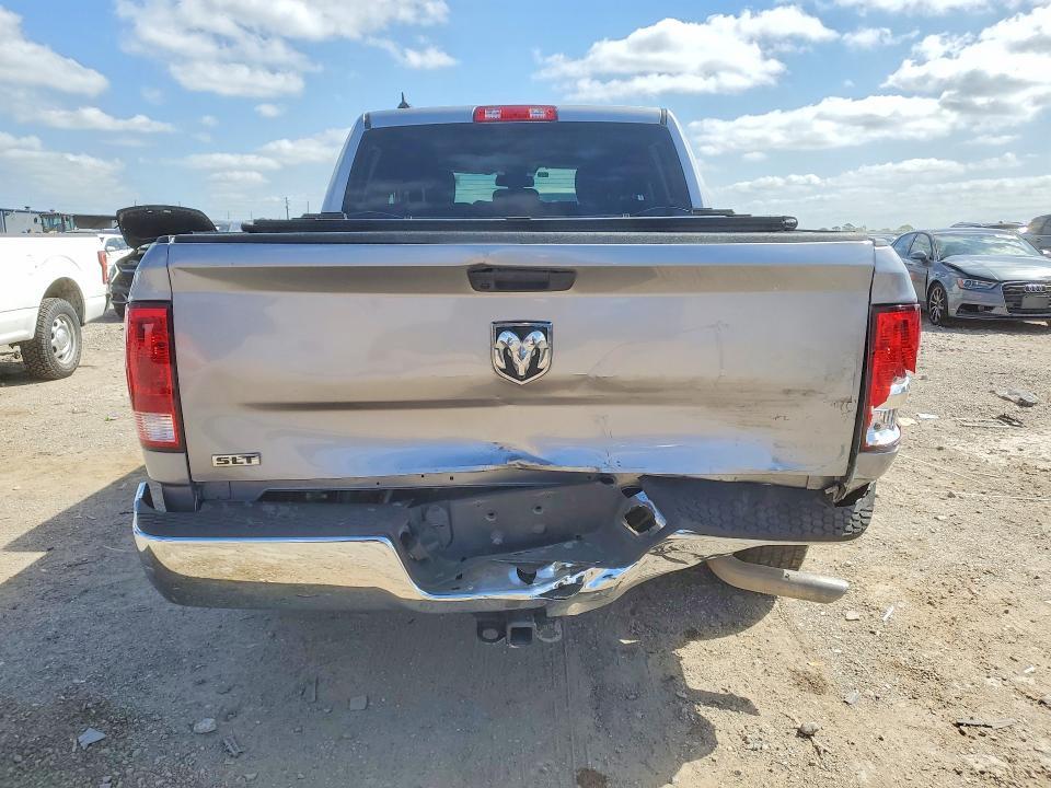 2022 Dodge RAM 1500 Classic SLT