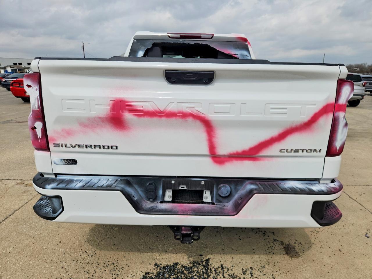 2024 Chevrolet Silverado C1500 Custom