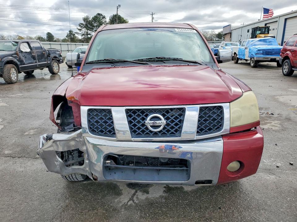 2004 Nissan Titan XE