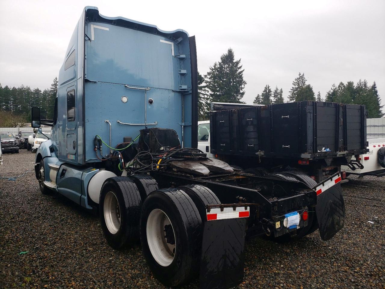 2016 Kenworth Construction T680